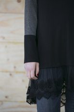 Fashion Long Sleeve Color Block Lace Panel Midi Dress Elegant Design Round Neck Two Color Option