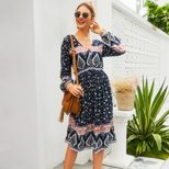 Bohemian Floral Print Maxi Dress for Spring Summer with Long Sleeves and Round Neck