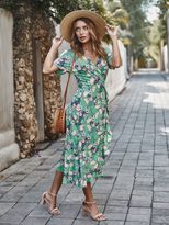 Fashionable Short Sleeve Dress Original Design Floral Print Spring Summer Style Perfect for Vaca