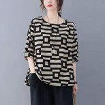 Cotton Linen Womens Casual Short Sleeve T Shirt Loose Fit Summer Style Flattering for Plus Sizes