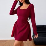 Elegant Square Neck High Waisted Dress Burgundy Color Short Skirt Fall Winter Collection Wholesa