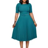 Pleated Midi Dress Round Neck Plus Size Elegant Design Suitable for Casual and Formal Occasions