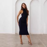 Elegant Bodycon Dress Solid Color Slim Fit Mid Length Spring Summer Fashion for Women Wholesale