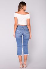 Womens Distressed Denim Shorts Stretch Fabric Casual Fit Available in Multiple Sizes Wholesale Supply