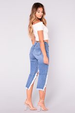 Womens Distressed Denim Shorts Stretch Fabric Casual Fit Available in Multiple Sizes Wholesale Supply