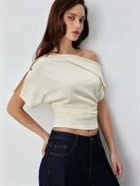 Off Shoulder T Shirt Slim Fit Short Sleeve Soft Fabric Unique Design Casual Wear for Women Whole
