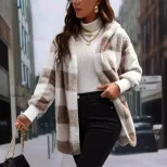 Loose Fit Plaid Cardigan Cozy Knit Fashionable Design Perfect for Fall Wholesale Available fast