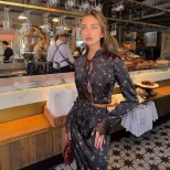 Fashionable Slim Fit Floral Print Long Sleeve Top and Skirt Set Elegant Design Autumn Wear Whole