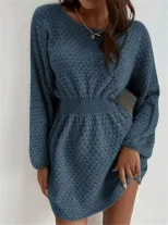 French Style Loose Fit Round Neck Knitted Dress Waist Defining Design Casual Wear for Fall Winte