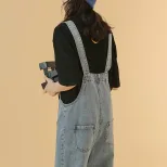 2022春秋新款时尚网红牛仔背带裤女韩版宽松港味复古连体裤九分裤