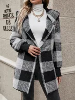 Loose Fit Plaid Cardigan Cozy Knit Fashionable Design Perfect for Fall Wholesale Available fast