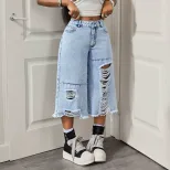Casual Womens Denim Capris Summer Style Trendy Fit Comfortable Fabric Ready to Ship Low MOQ
