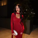 Red Long Sleeve Dress with Neck Scarf Elegant Fit Hepburn Style Perfect for Autumn and Winter Ev