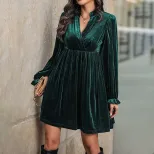 Vintage Style Green Velvet Dress Loose Fit Short Length Autumn Winter Fashion Wholesale Availabl
