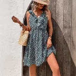 Floral Print V Neck Dress Fashionable Casual Lightweight Fabric Perfect for Spring Summer Occasi