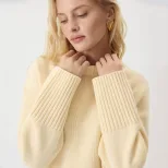 Loose Fit Round Neck Cotton Sweater for Women Solid Color Knitted Long Sleeve Spring and Autumn