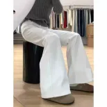 White Low Rise Flared Jeans for Women Vintage Loose Fit Spring Fashion low MOQ customizable