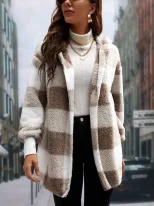 Loose Fit Plaid Cardigan Cozy Knit Fashionable Design Perfect for Fall Wholesale Available fast