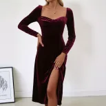 Vintage Style Red Velvet Evening Dress with Square Neckline and Side Slit for Women Wholesale Low MOQ