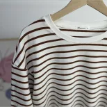 Striped Split Hem T Shirt for Women Loose Fit Short Sleeve Summer Style Casual Wear Wholesale Av