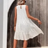 Loose Fit Vacation Style Dress for Women Elegant Design Comfortable Fabric Versatile for Summer
