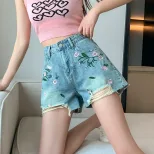 2023夏季新款重工刺绣花朵时尚百搭显瘦休闲阔腿破洞牛仔短裤