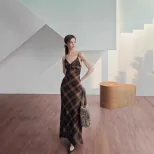Vintage Plaid Bodycon Dress Elegant Sleeveless Chic Design Spring Fashion Perfect for Parties an