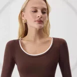 Womens Long Sleeve Color Block T Shirt Slim Fit U Neck Modal Knit Fabric Casual Wear for Spring