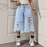 Casual Womens Denim Capris Summer Style Trendy Fit Comfortable Fabric Ready to Ship Low MOQ