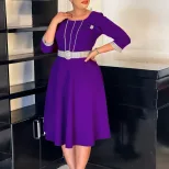 Elegant Womens African Dress Round Neck Color Block Design Fashionable Style Perfect for Parties