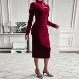 Velvet Bodycon Dress Hollow Out Design Slim Fit Elegant Silhouette Evening Party Wear Wholesale