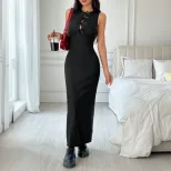 Womens Sleeveless Maxi Dress Simple Elegant Bodycon Fit Round Neck Spring Summer Fashion Wholesa
