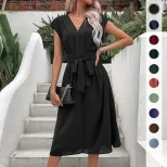Elegant Black V Neck Dress Minimalist Style Versatile Fit Summer Fashion Wholesale Available