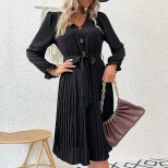 Long Sleeve Pleated Dress Fashionable Womens Apparel Autumn Style for Casual or Formal Occasions