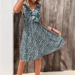 Floral Print V Neck Dress Fashionable Casual Lightweight Fabric Perfect for Spring Summer Occasi