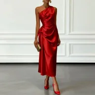 Elegant Womens Evening Dress High End Pleated Waist Design Suitable for Parties and Formal Events