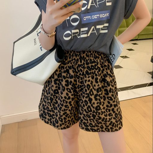 Leopard Print High Waisted Shorts Slim Fit Elastic Waist Comfortable Fabric Casual Summer Wear W