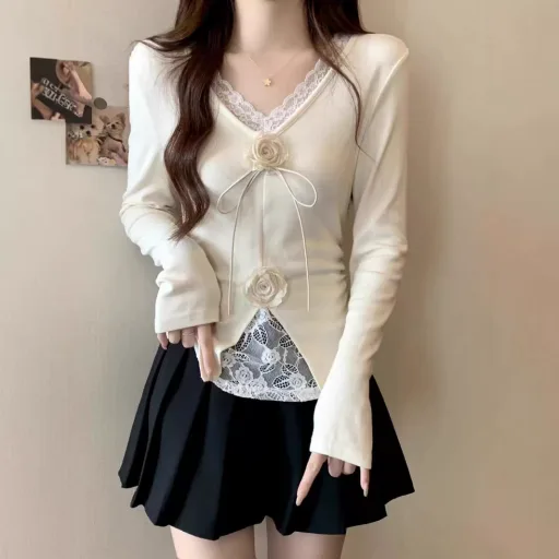 Lace Panel Long Sleeve T Shirt For Women Slim Fit Waist Design Autumn Fashion Available In Purple And Apricot Wholesale