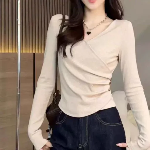Casual Long Sleeve T Shirt For Women V Neck Slim Fit Autumn Fashion Available In Multiple Colors And Sizes