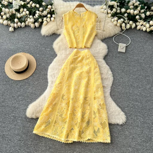 Sleeveless Lace Embroidered Top and High Waist Skirt Set Elegant French Style Autumn Fashion