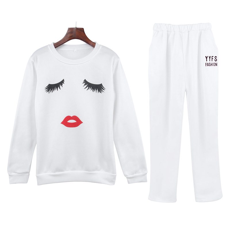 Womens Casual Sports Set Deer Print Pullover Sweatshirt and Fleece Lined Pants Fall Winter Collection