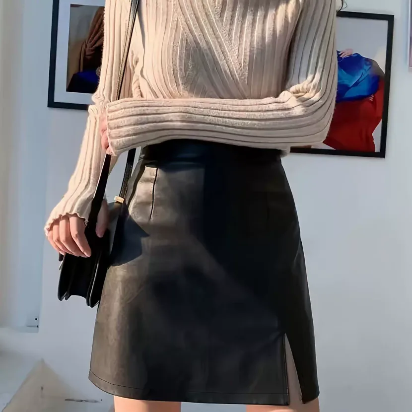 A Line PU Leather Mini Skirt Slim Fit Autumn Winter Style Trendy Design Wholesale Available low