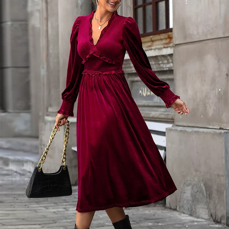 Red Velvet Long Sleeve Dress Elegant Design Autumn Winter Fashion Perfect for Parties and Events