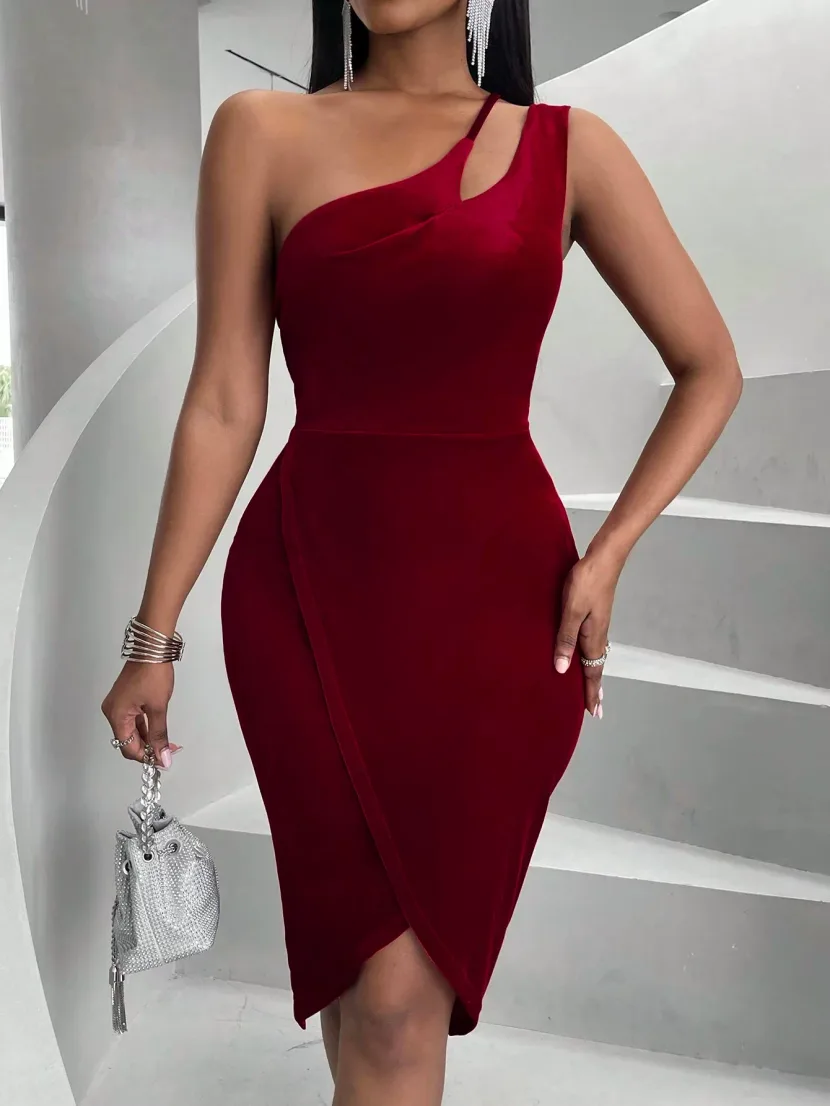 Velvet Bodycon Dress Slim Fit One Shoulder Sexy Design Evening Wear Party Dress Wholesale Availa