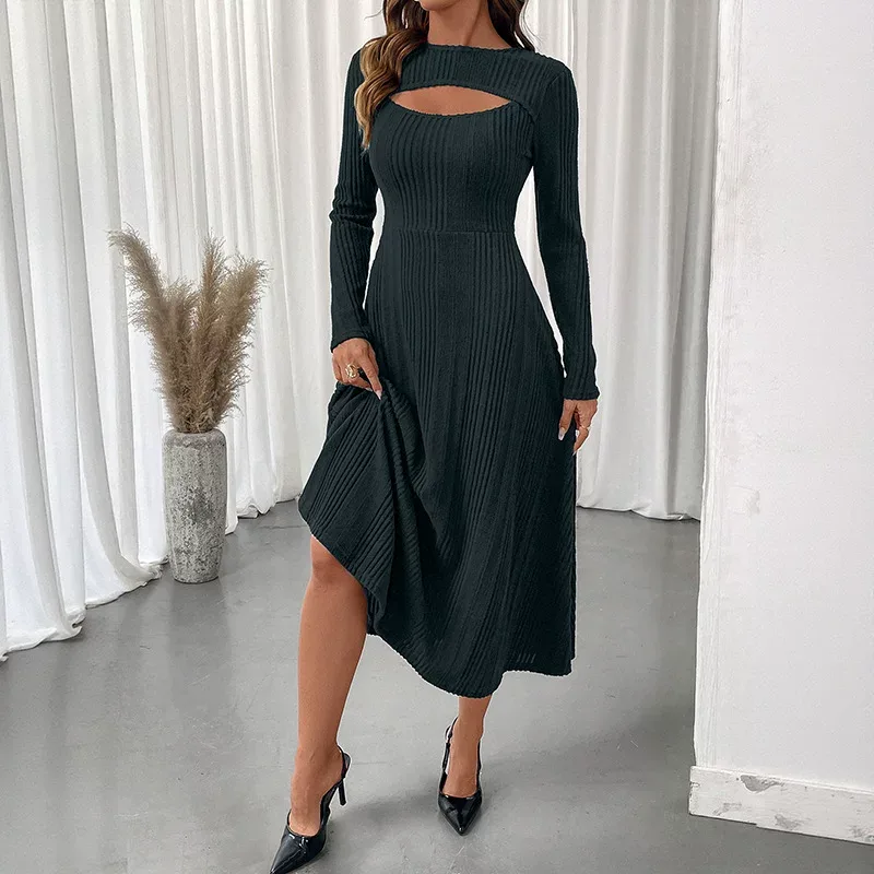 Elegant Hollow Out Round Neck Bodycon Dress Solid Color Slim Fit Suitable for Office Wear Wholes