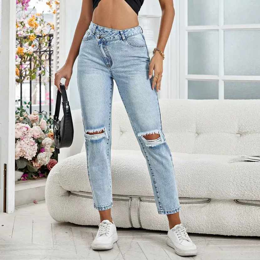 Womens Distressed Straight Leg Jeans Casual Style Versatile Fit Trendy Design Perfect for Everyd