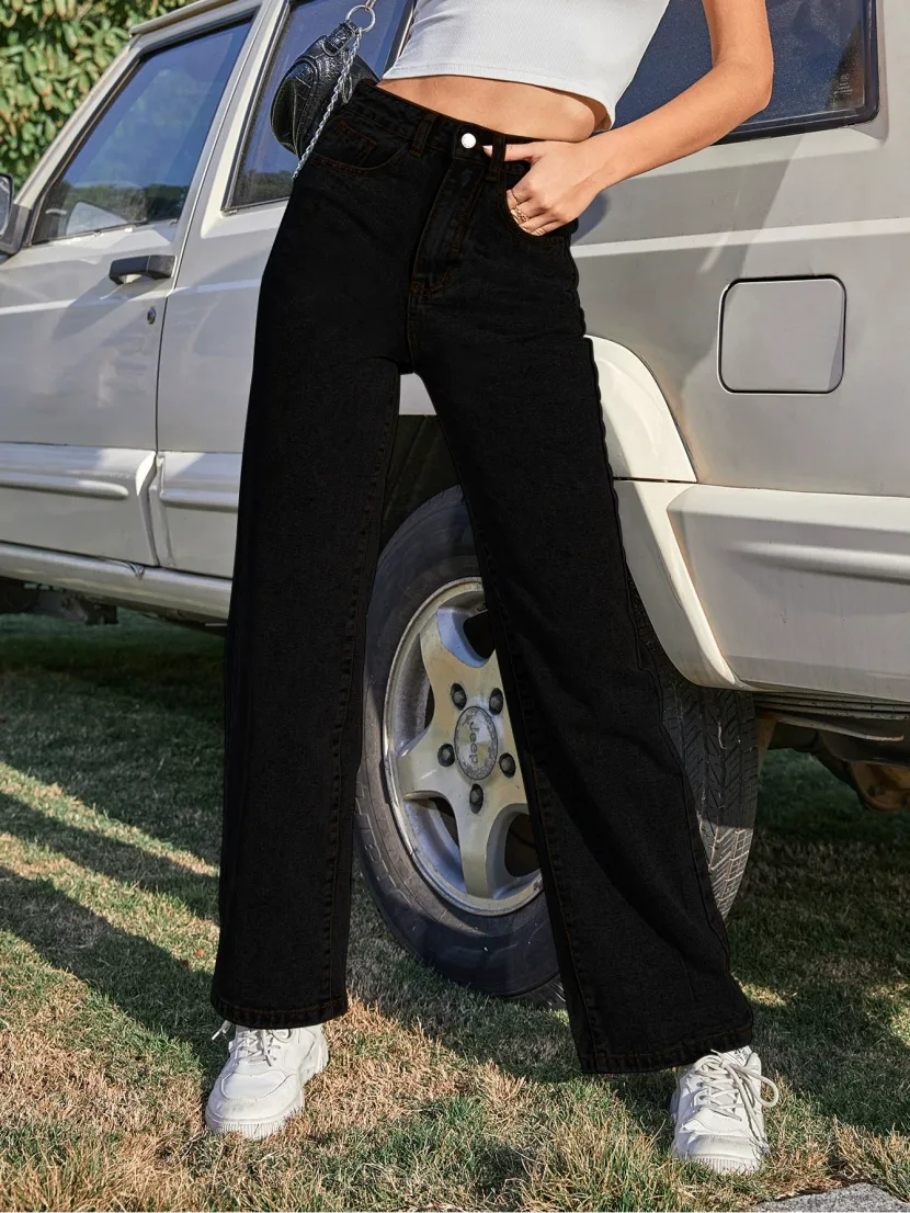 Womens Fashionable Ripped Straight Leg Jeans Trendy Slim Fit Casual Style Perfect for Everyday W
