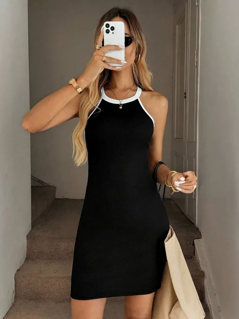 Sleeveless Color Block Cotton Dress Slim Fit Round Neck Summer Style Perfect for Casual Outings