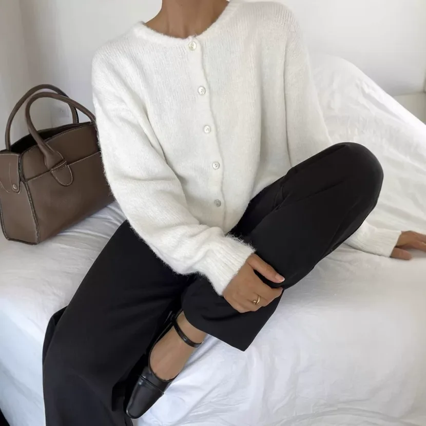 Womens Vintage Grey Wool Cardigan Soft Knit Versatile Button Closure Casual Wear Fall Winter Who