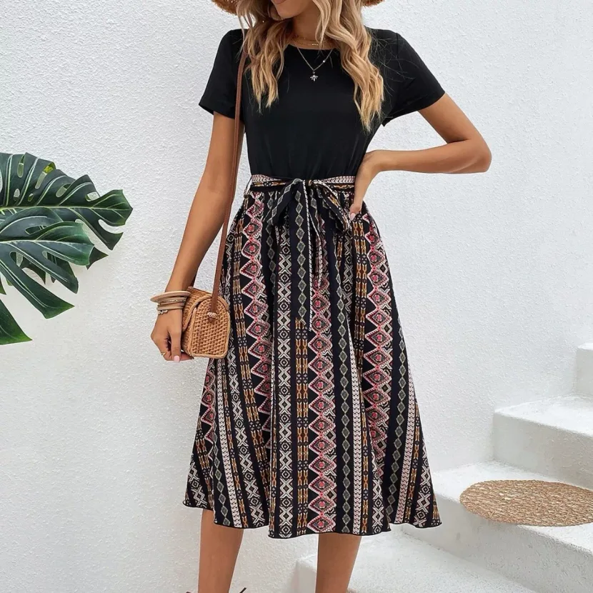 Fashionable Womens Loose Vacation Dress Spring Summer Collection Comfortable Fit Trendy Design O